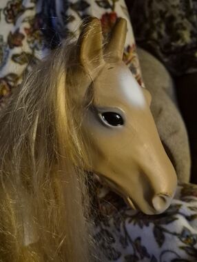 HORSE FOR 18" DOLLS